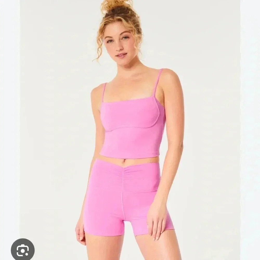 HOLLISTER SET